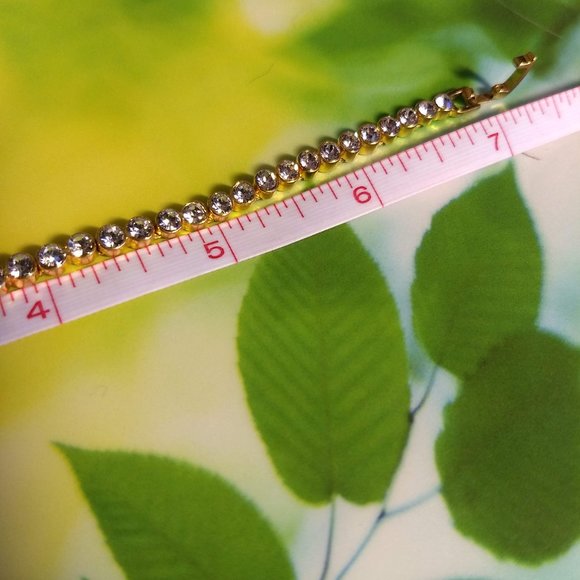 3/$25 vintage 90s rhinestone tennis bracelet ๐HOST PICK ๐ - Picture 2 of 12